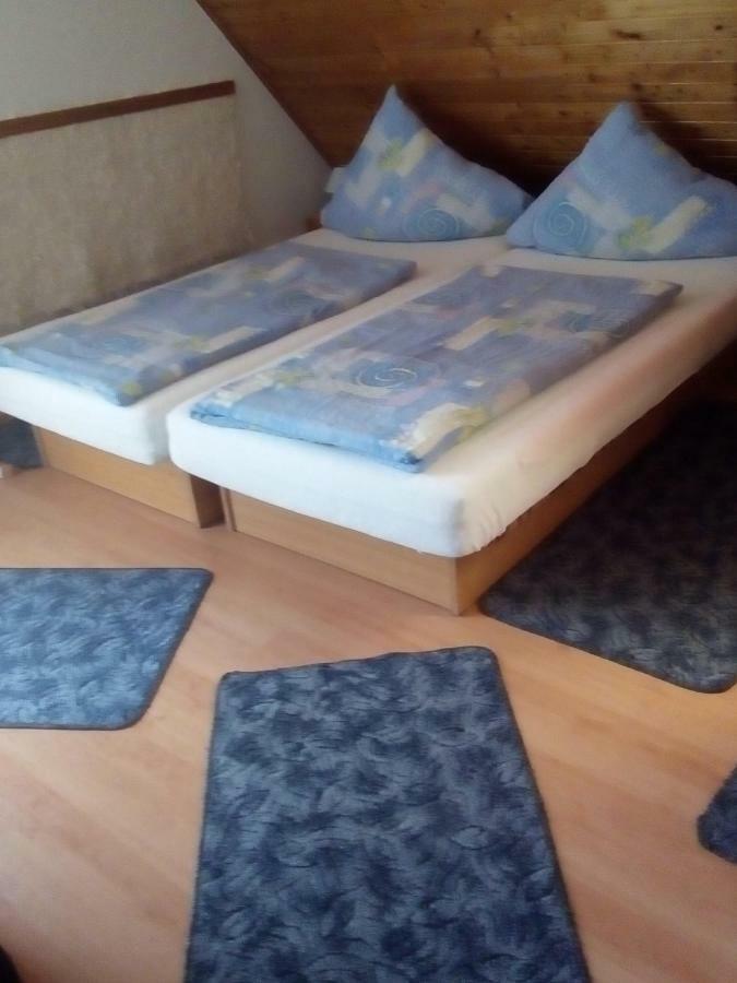 Kata Vendeghaz Hotel Balatonfured Bagian luar foto